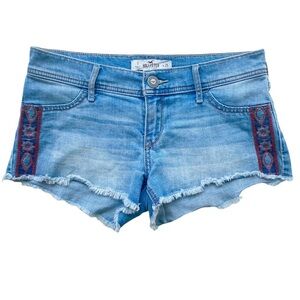 Hollister Jean Shorts Womens Size 1 / 25 Boho Aztec Embroidered Jorts Side Trim